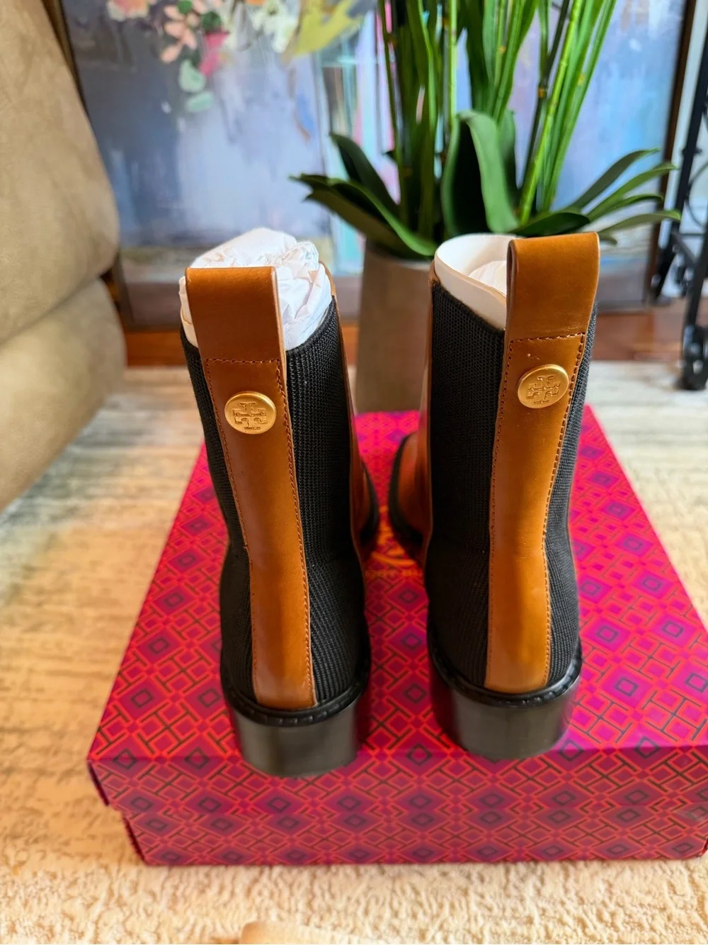 Tory Burch Women’s Chelsea Boots